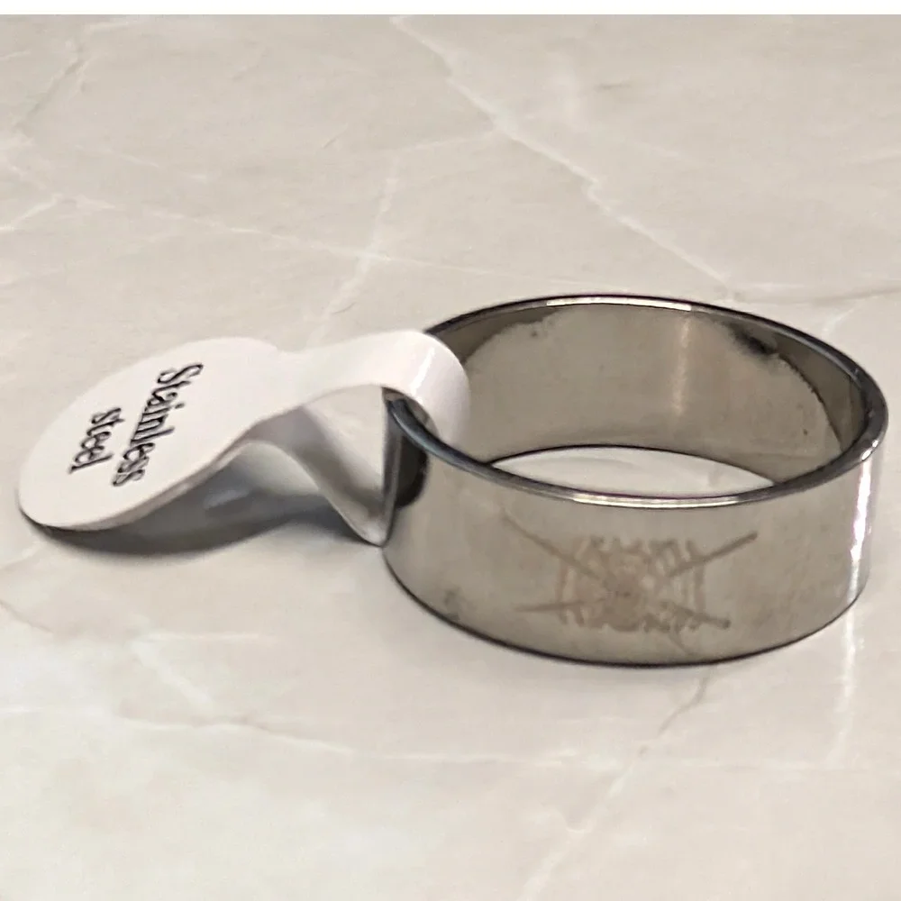 NEW Stainless Steel Spider Web Band Ring Size 8.75 Silver Tone Etched Gothic Emo